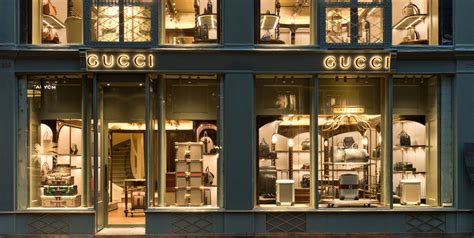 gucci magasins d'usines|Gucci store locations in paris.